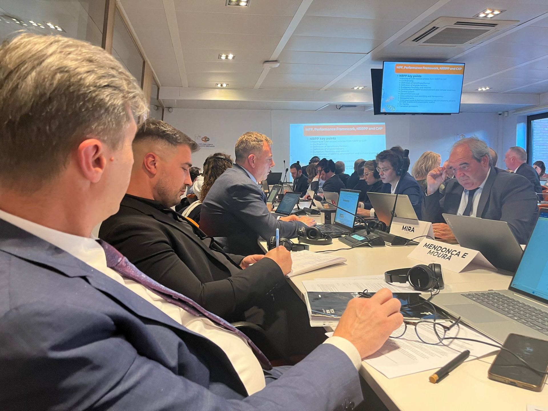 HPK na skupštini Copa Cogeca:  Proračun za ZPP se ne smije smanjivati – najmanje 20 posto (oko 47,6 milijardi eura)  trebalo bi biti namijenjeno poljoprivrednom sektoru